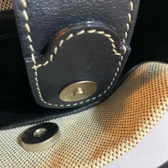 BUTI beige canvas satchel handbag - Picture 5 of 10